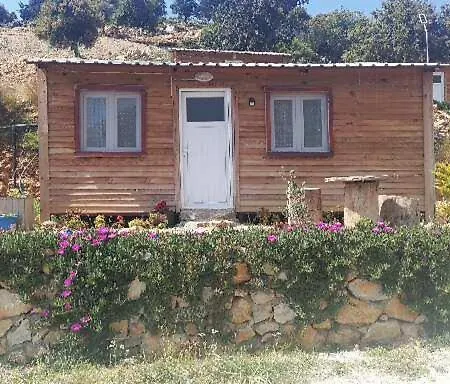 Pavlonya Bungalows Kahya